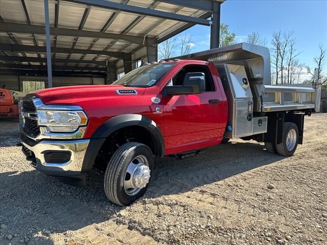 2024 Ram 5500 Tradesman