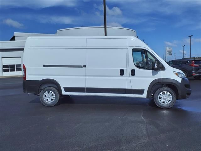 2024 Ram ProMaster Cargo Van SLT