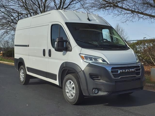 2024 Ram ProMaster Cargo Van SLT