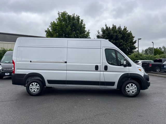 2024 Ram ProMaster Cargo Van SLT