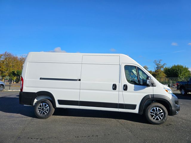 2024 Ram ProMaster Cargo Van SLT