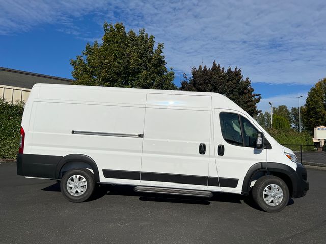 2024 Ram ProMaster Cargo Van SLT