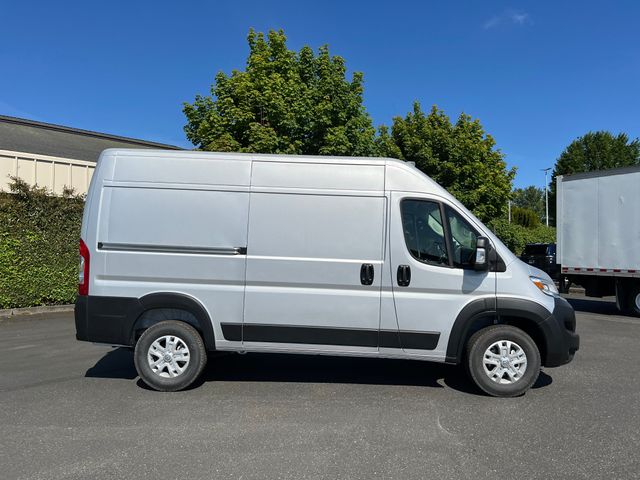 2024 Ram ProMaster Cargo Van SLT