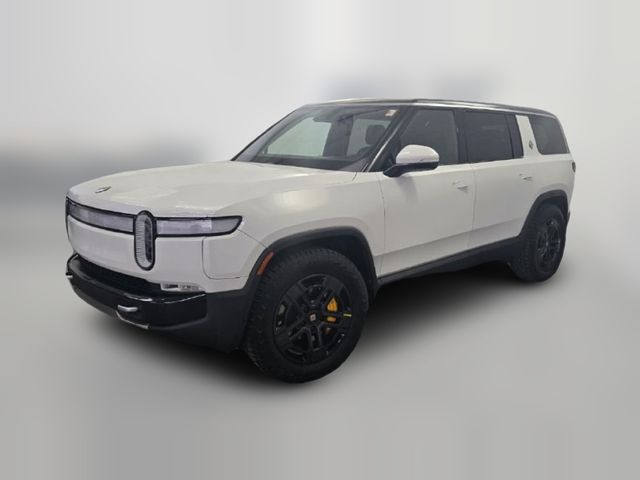 2024 Rivian R1S Adventure