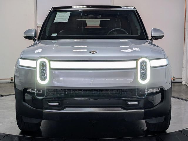 2024 Rivian R1S Adventure