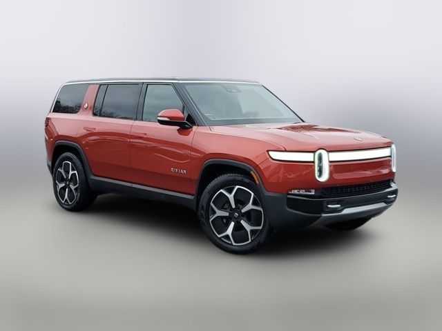 2024 Rivian R1S Adventure