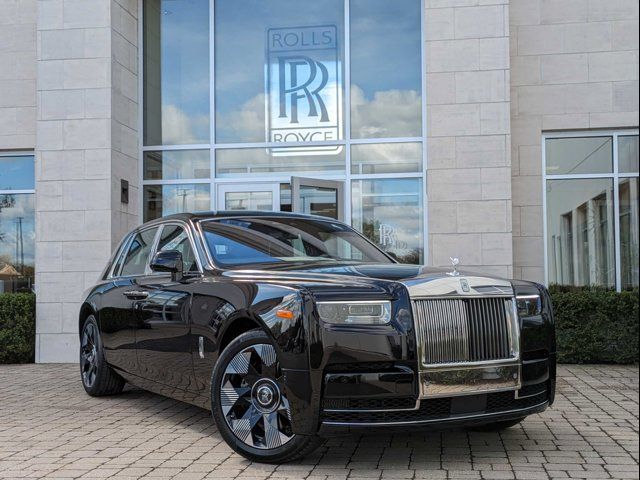 2024 Rolls-Royce Phantom Base