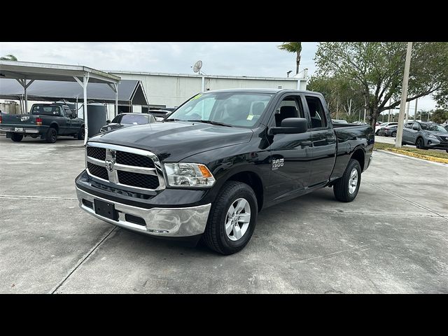 2024 Ram 1500 Classic SLT