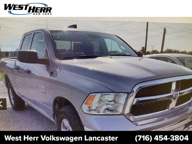 2024 Ram 1500 Classic SLT