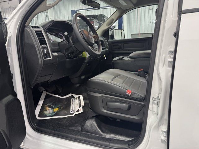 2024 Ram 1500 Classic Tradesman