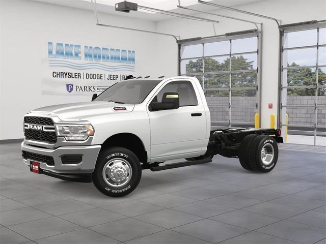 2024 Ram 3500 Tradesman