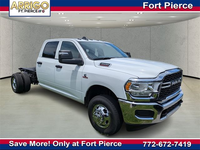 2024 Ram 3500 Tradesman