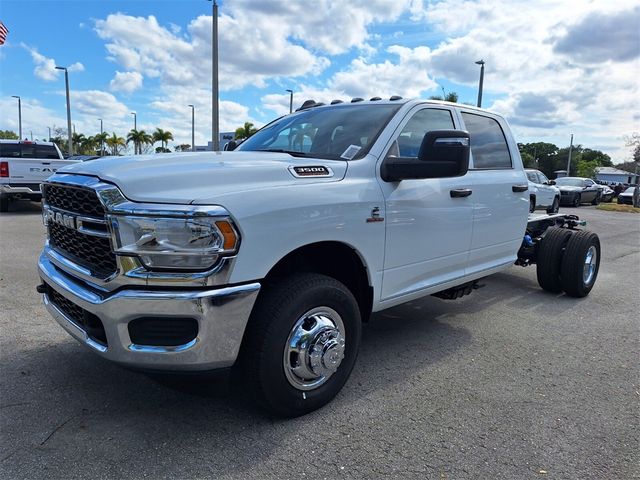 2024 Ram 3500 Tradesman