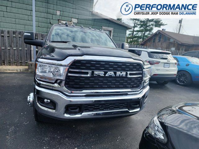 2024 Ram 3500 SLT