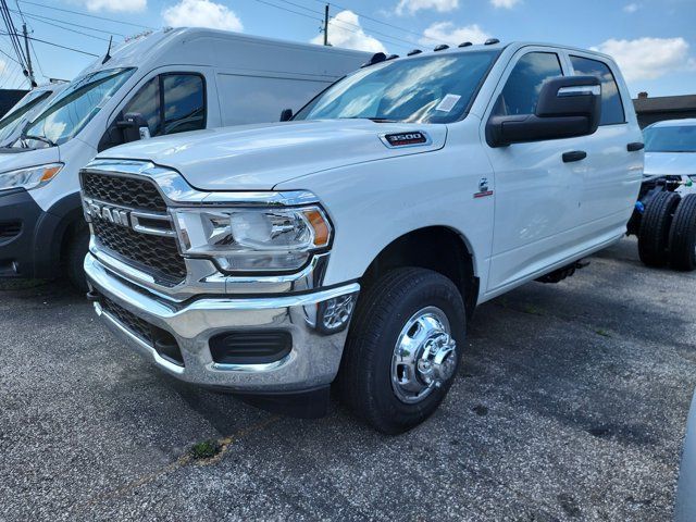 2024 Ram 3500 Tradesman