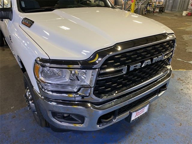 2024 Ram 3500 SLT