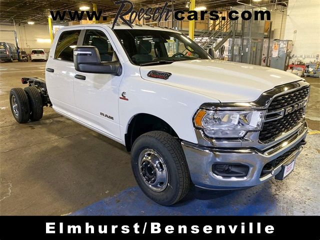 2024 Ram 3500 SLT