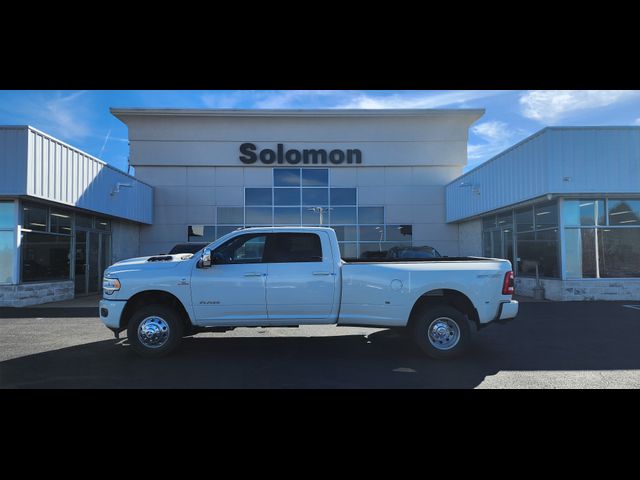 2024 Ram 3500 Laramie