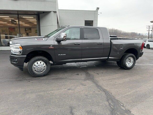 2024 Ram 3500 Laramie