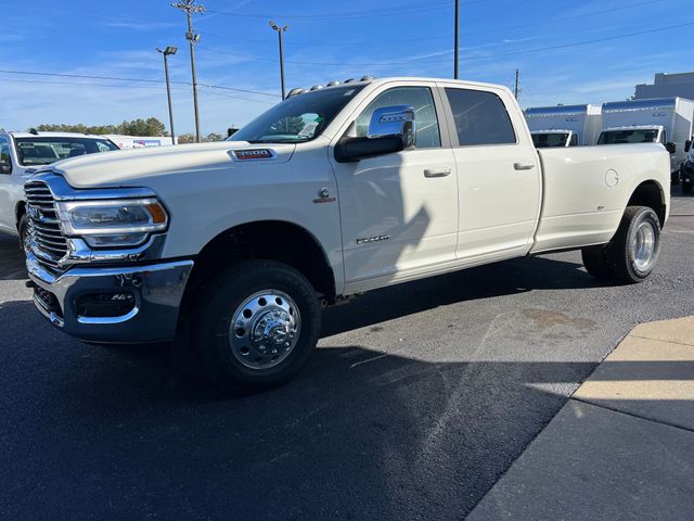 2024 Ram 3500 Laramie