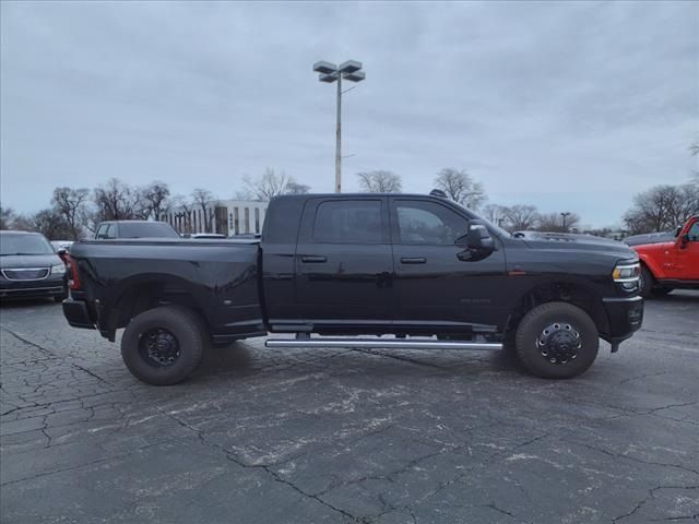 2024 Ram 3500 Laramie