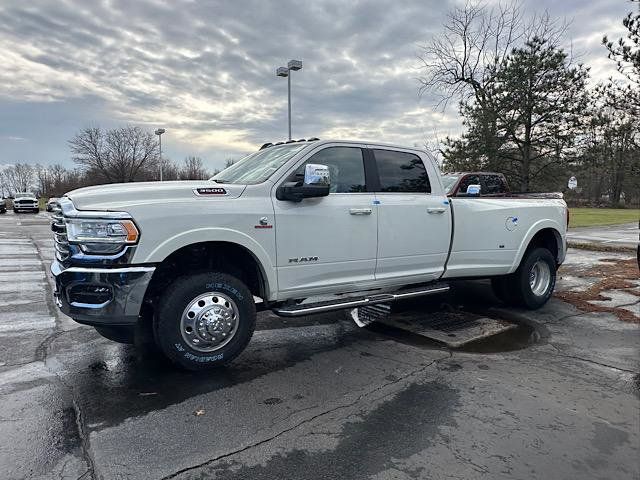 2024 Ram 3500 Longhorn