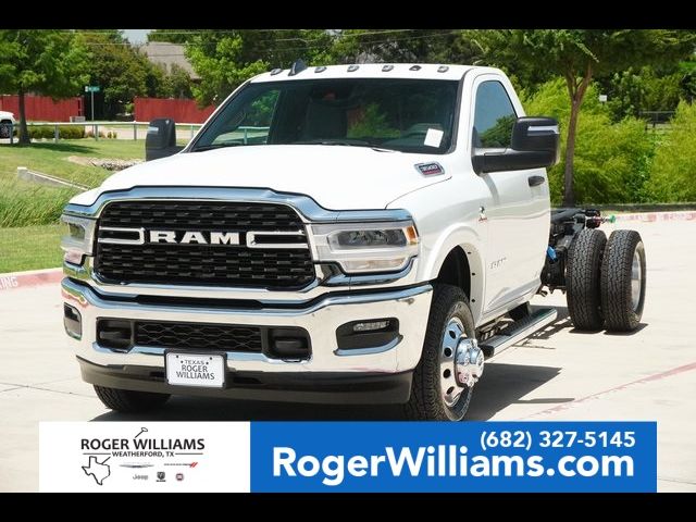 2024 Ram 3500 SLT