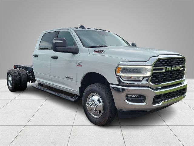 2024 Ram 3500 SLT