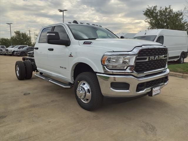 2024 Ram 3500 SLT