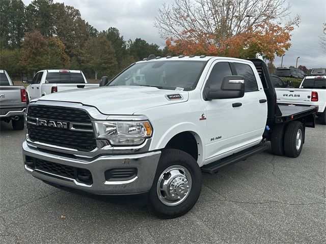 2024 Ram 3500 SLT