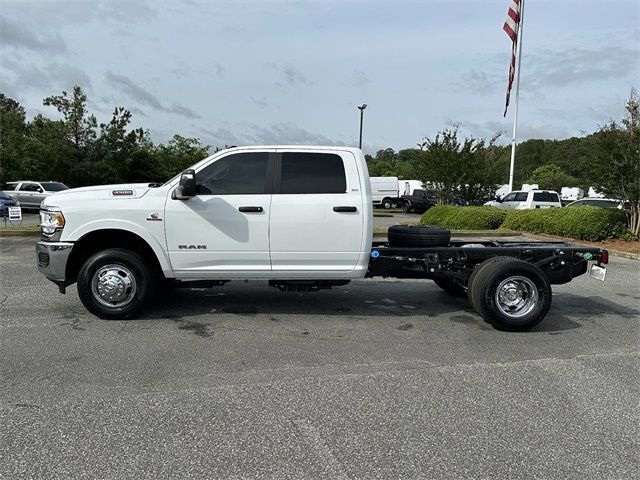 2024 Ram 3500 SLT