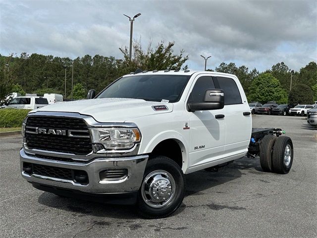 2024 Ram 3500 SLT