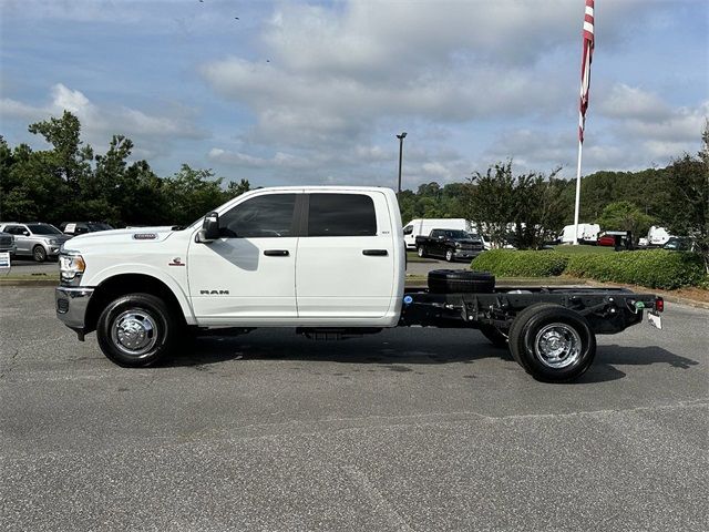 2024 Ram 3500 SLT