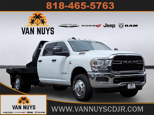 2024 Ram 3500 SLT