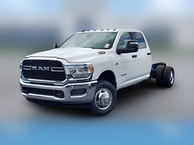 2024 Ram 3500 SLT