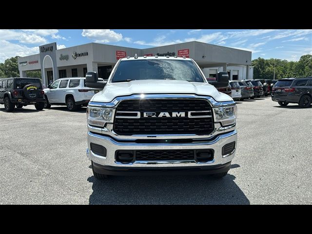 2024 Ram 3500 SLT