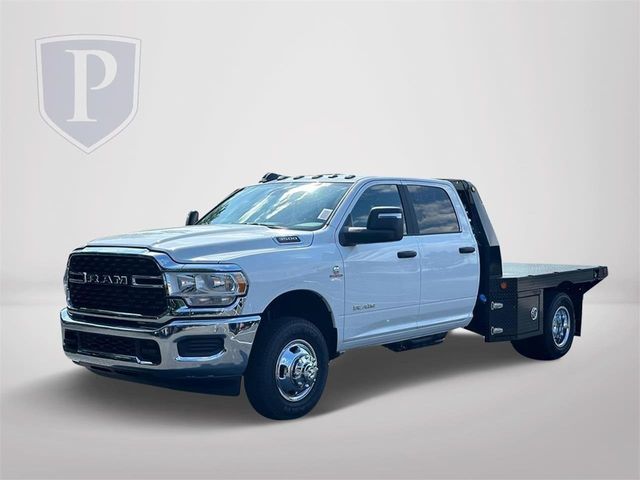 2024 Ram 3500 SLT