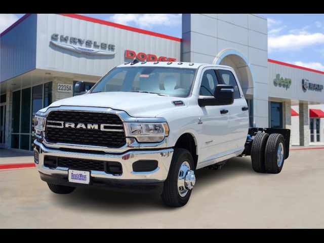 2024 Ram 3500 SLT