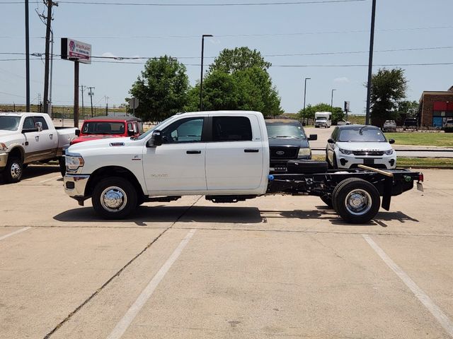 2024 Ram 3500 SLT