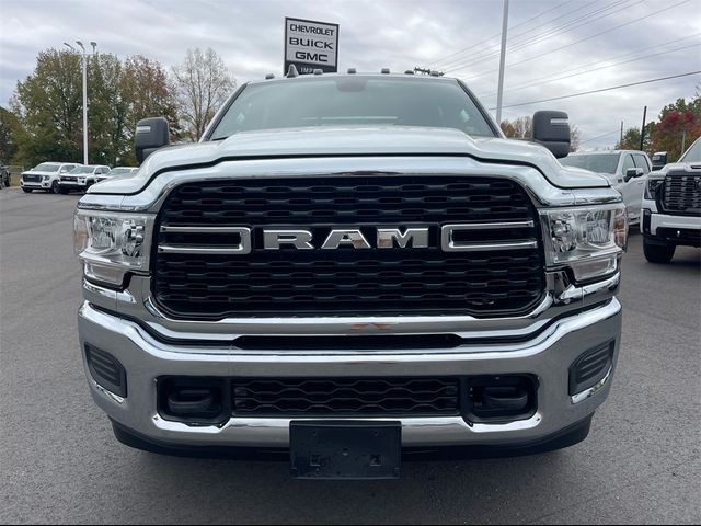 2024 Ram 3500 SLT