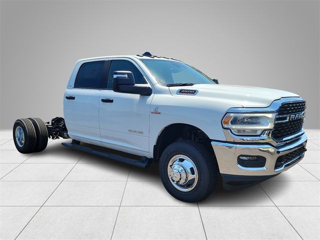 2024 Ram 3500 SLT
