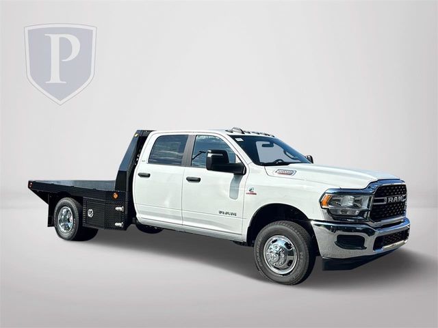 2024 Ram 3500 SLT