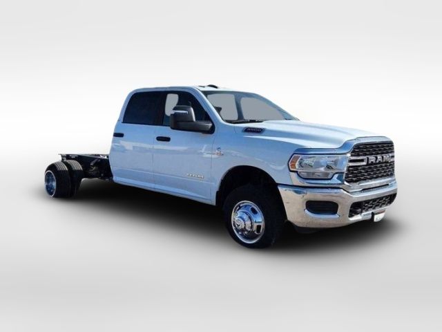 2024 Ram 3500 SLT