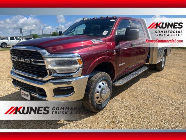 2024 Ram 3500 SLT