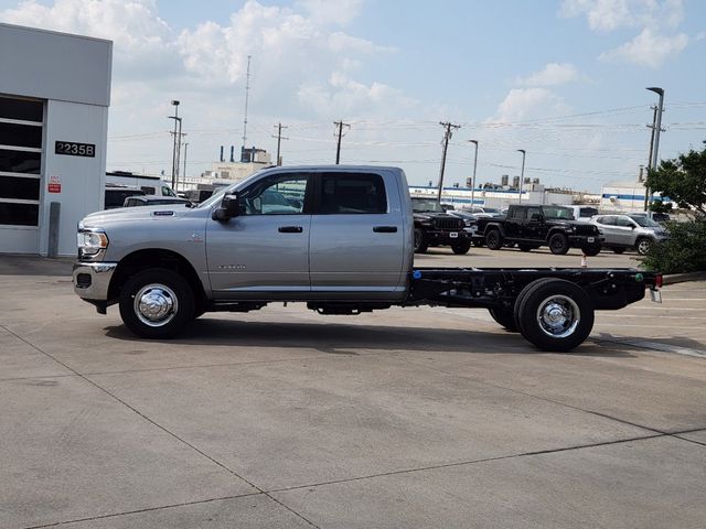 2024 Ram 3500 SLT