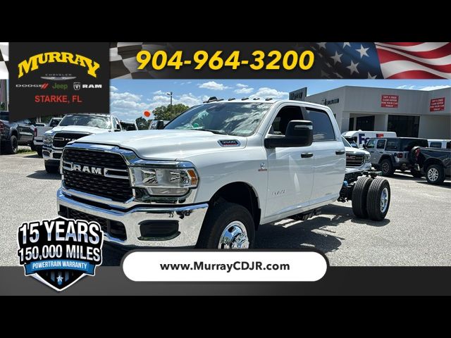 2024 Ram 3500 SLT