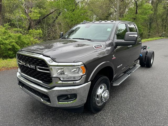 2024 Ram 3500 SLT