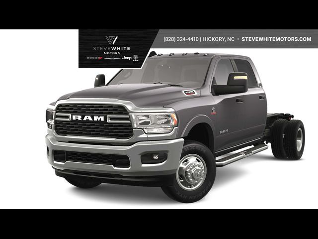 2024 Ram 3500 SLT