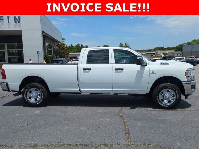 2024 Ram 3500 Tradesman