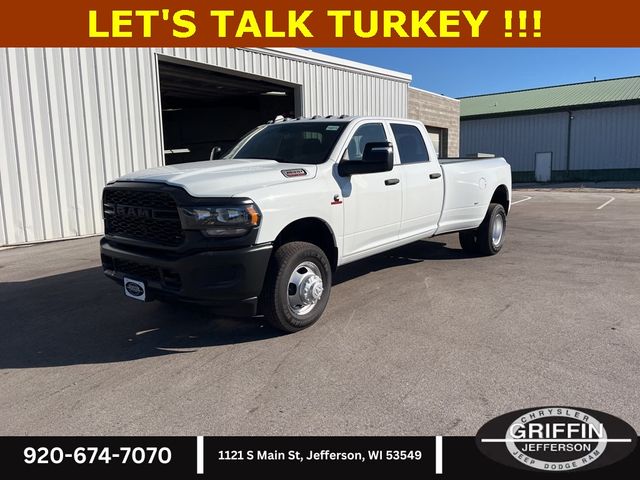 2024 Ram 3500 Tradesman